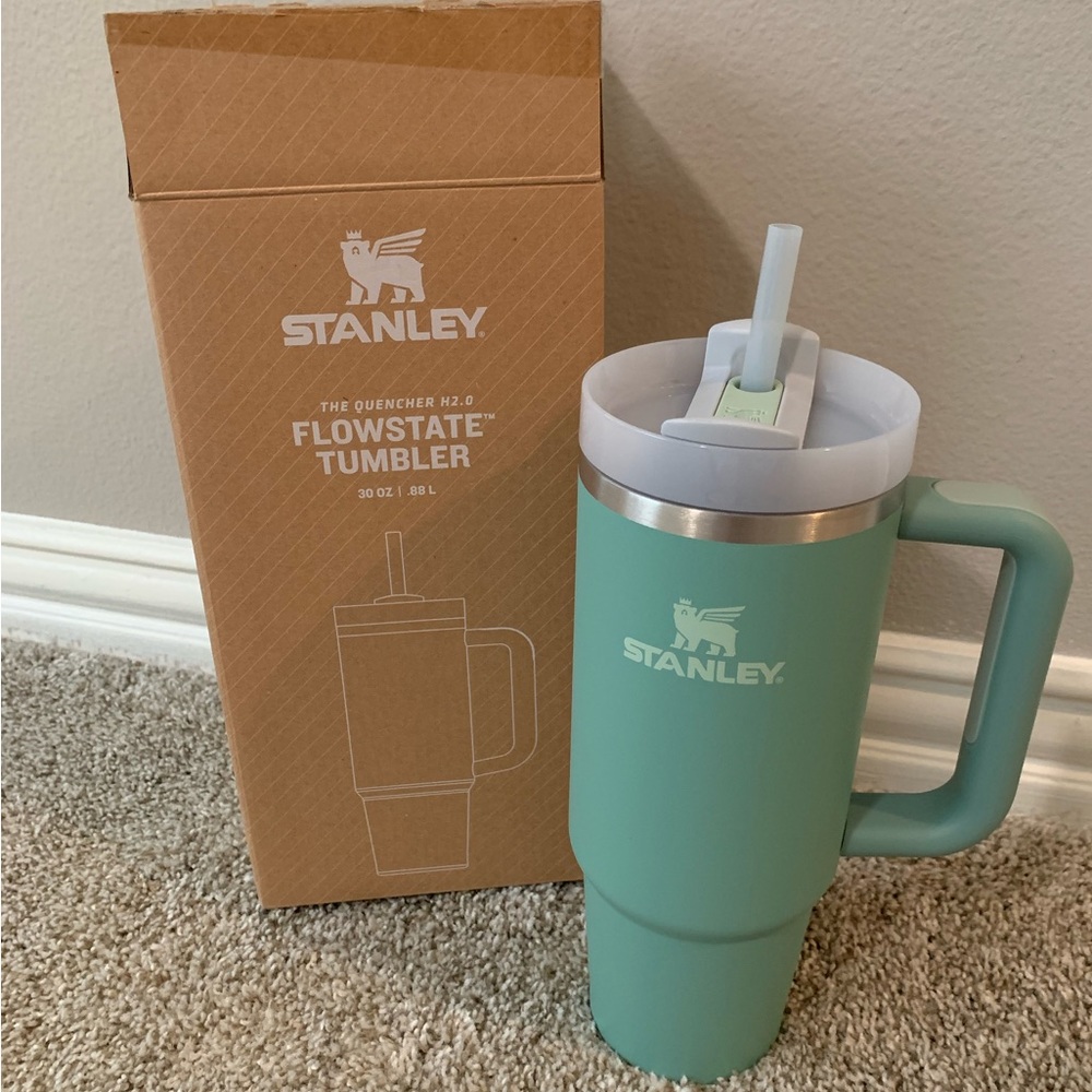 Stanley Flowstate Tumbler H 2.0 30oz